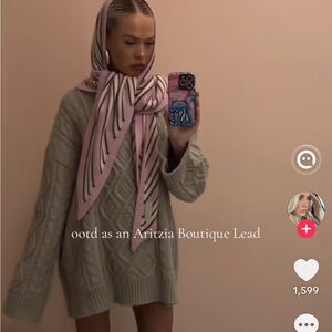 NWTS princess polly Gigi sweater in cloud XXS